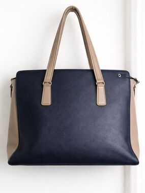 TUMI Leather Tote Bag Navy & Tan Work Laptop Travel Bag